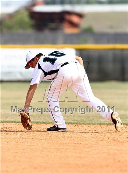 Thumbnail 2 in Dobie @ Pasadena Memorial photogallery.