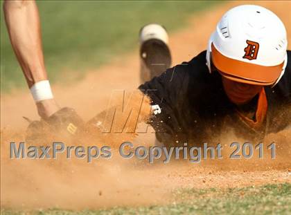 Thumbnail 2 in Dobie @ Pasadena Memorial photogallery.