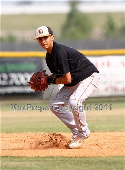 Thumbnail 3 in Dobie @ Pasadena Memorial photogallery.