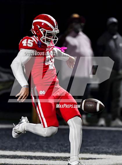 Thumbnail 2 in Mater Dei @ St. John Bosco photogallery.