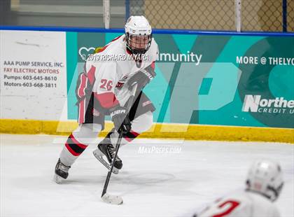 Thumbnail 2 in Bedford vs. Trinity (Manchester Christmas Tournament) photogallery.