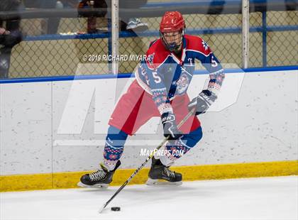 Thumbnail 2 in Bedford vs. Trinity (Manchester Christmas Tournament) photogallery.
