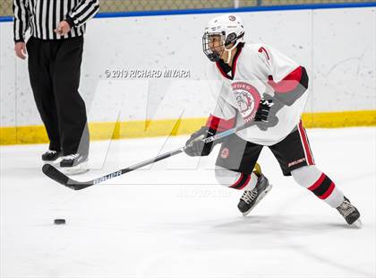Thumbnail 2 in Bedford vs. Trinity (Manchester Christmas Tournament) photogallery.
