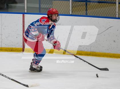 Thumbnail 1 in Bedford vs. Trinity (Manchester Christmas Tournament) photogallery.