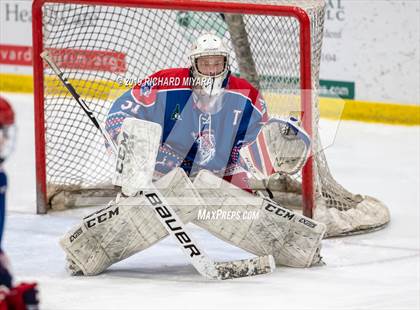 Thumbnail 3 in Bedford vs. Trinity (Manchester Christmas Tournament) photogallery.