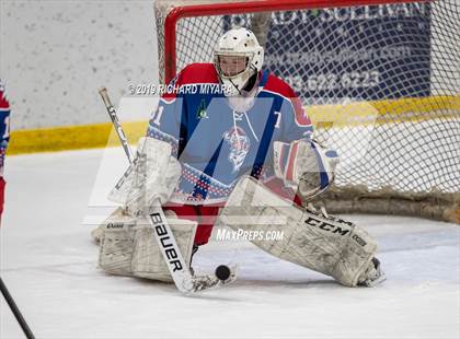Thumbnail 1 in Bedford vs. Trinity (Manchester Christmas Tournament) photogallery.