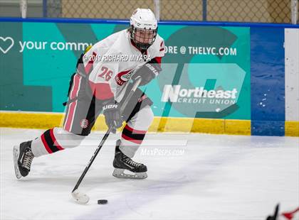 Thumbnail 1 in Bedford vs. Trinity (Manchester Christmas Tournament) photogallery.