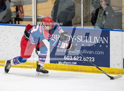 Thumbnail 1 in Bedford vs. Trinity (Manchester Christmas Tournament) photogallery.