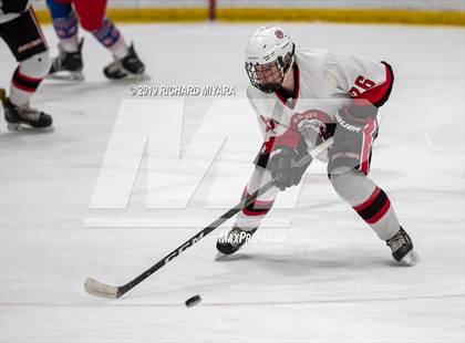 Thumbnail 2 in Bedford vs. Trinity (Manchester Christmas Tournament) photogallery.