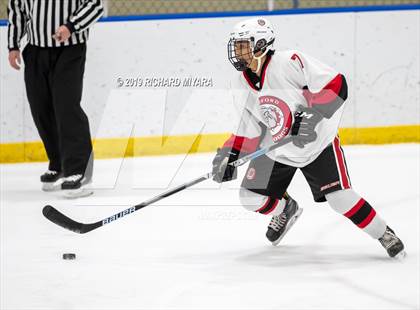 Thumbnail 1 in Bedford vs. Trinity (Manchester Christmas Tournament) photogallery.