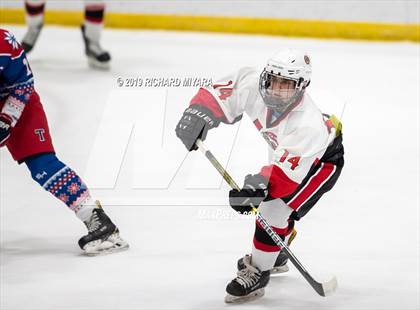 Thumbnail 3 in Bedford vs. Trinity (Manchester Christmas Tournament) photogallery.