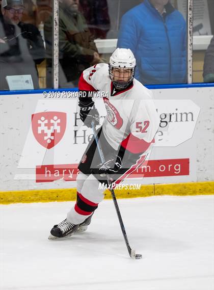 Thumbnail 1 in Bedford vs. Trinity (Manchester Christmas Tournament) photogallery.