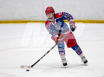Thumbnail 2 in Bedford vs. Trinity (Manchester Christmas Tournament) photogallery.