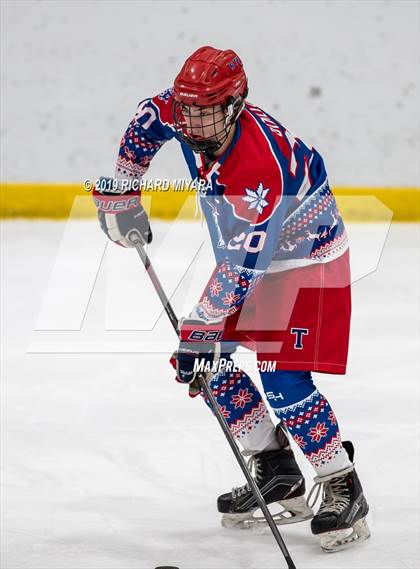 Thumbnail 2 in Bedford vs. Trinity (Manchester Christmas Tournament) photogallery.