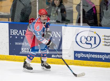 Thumbnail 2 in Bedford vs. Trinity (Manchester Christmas Tournament) photogallery.