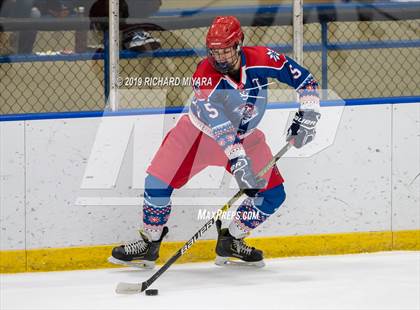 Thumbnail 1 in Bedford vs. Trinity (Manchester Christmas Tournament) photogallery.