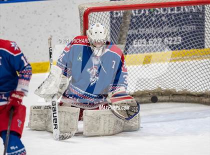 Thumbnail 1 in Bedford vs. Trinity (Manchester Christmas Tournament) photogallery.