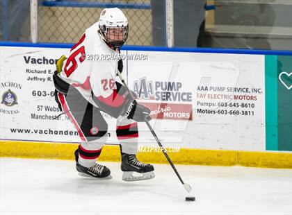 Thumbnail 2 in Bedford vs. Trinity (Manchester Christmas Tournament) photogallery.