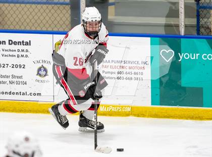 Thumbnail 1 in Bedford vs. Trinity (Manchester Christmas Tournament) photogallery.