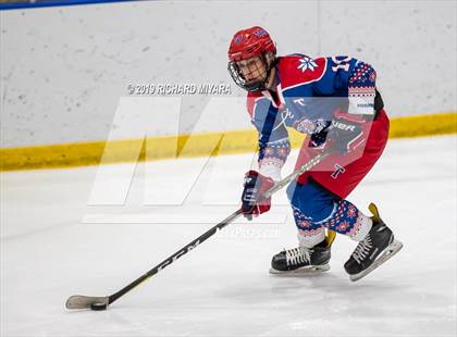 Thumbnail 1 in Bedford vs. Trinity (Manchester Christmas Tournament) photogallery.