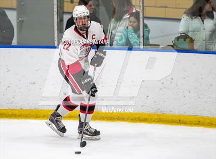 Thumbnail 1 in Bedford vs. Trinity (Manchester Christmas Tournament) photogallery.