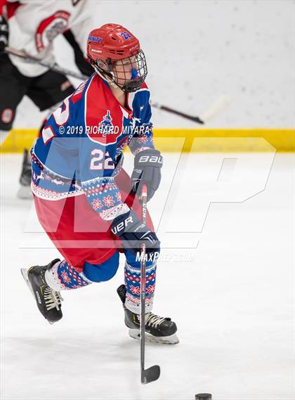Thumbnail 1 in Bedford vs. Trinity (Manchester Christmas Tournament) photogallery.