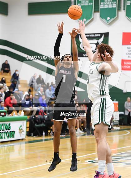 Thumbnail 1 in Sunnyslope vs. Hamilton (AIA 6A Quarterfinal) photogallery.