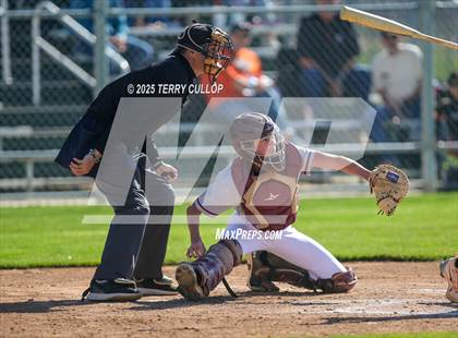 Thumbnail 3 in Intermountain Christian vs. Valley (UHSAA 1A Second Round) photogallery.
