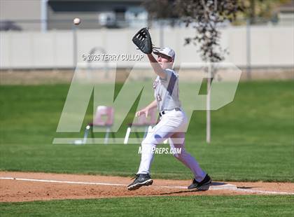 Thumbnail 3 in Intermountain Christian vs. Valley (UHSAA 1A Second Round) photogallery.