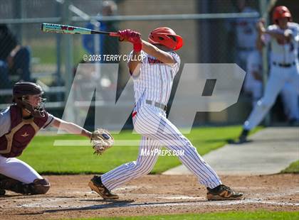 Thumbnail 3 in Intermountain Christian vs. Valley (UHSAA 1A Second Round) photogallery.
