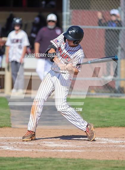 Thumbnail 3 in Intermountain Christian vs. Valley (UHSAA 1A Second Round) photogallery.