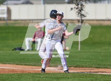 Thumbnail 2 in Intermountain Christian vs. Valley (UHSAA 1A Second Round) photogallery.