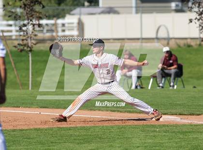 Thumbnail 1 in Intermountain Christian vs. Valley (UHSAA 1A Second Round) photogallery.