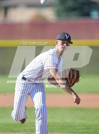 Thumbnail 2 in Intermountain Christian vs. Valley (UHSAA 1A Second Round) photogallery.