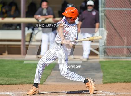 Thumbnail 2 in Intermountain Christian vs. Valley (UHSAA 1A Second Round) photogallery.