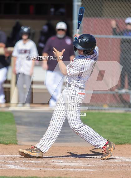 Thumbnail 1 in Intermountain Christian vs. Valley (UHSAA 1A Second Round) photogallery.