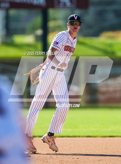 Thumbnail 2 in Intermountain Christian vs. Valley (UHSAA 1A Second Round) photogallery.