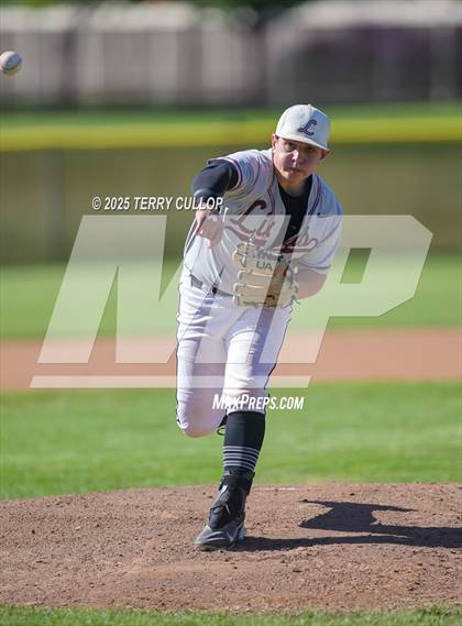 Thumbnail 1 in Intermountain Christian vs. Valley (UHSAA 1A Second Round) photogallery.