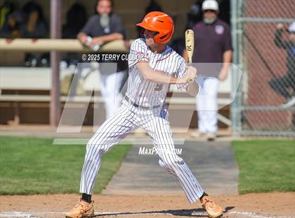 Thumbnail 2 in Intermountain Christian vs. Valley (UHSAA 1A Second Round) photogallery.