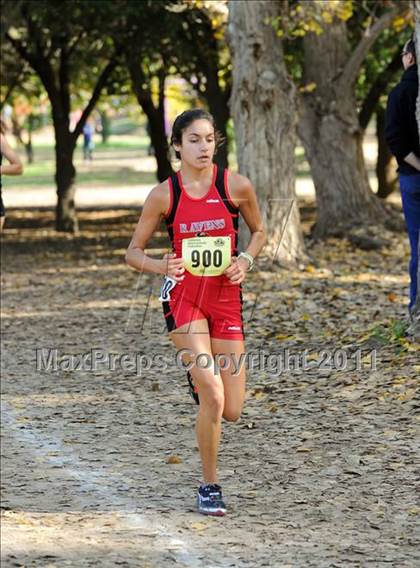 Thumbnail 2 in CIF State Cross Country Championships (Girls Division III) photogallery.