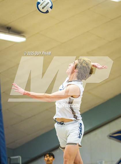 Thumbnail 2 in Servite @ St. John Bosco photogallery.