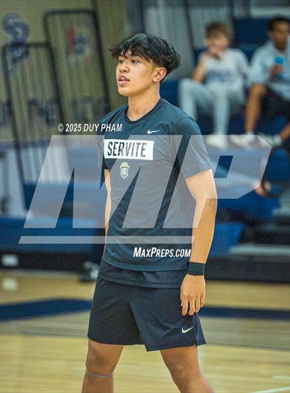 Thumbnail 2 in Servite @ St. John Bosco photogallery.