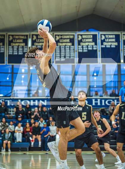 Thumbnail 2 in Servite @ St. John Bosco photogallery.