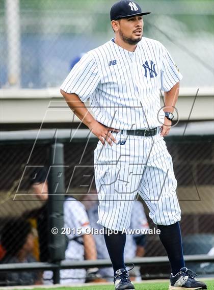 Thumbnail 3 in Nimitz vs. Rockwall (UIL 6A Regional Quarterfinal Playoff) photogallery.