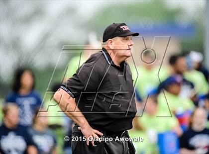 Thumbnail 2 in Nimitz vs. Rockwall (UIL 6A Regional Quarterfinal Playoff) photogallery.