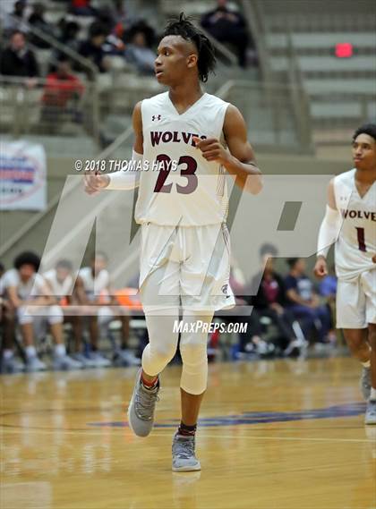 Thumbnail 3 in Mansfield Timberview vs. Duncanville photogallery.