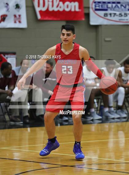 Thumbnail 1 in Mansfield Timberview vs. Duncanville photogallery.