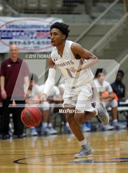 Thumbnail 1 in Mansfield Timberview vs. Duncanville photogallery.