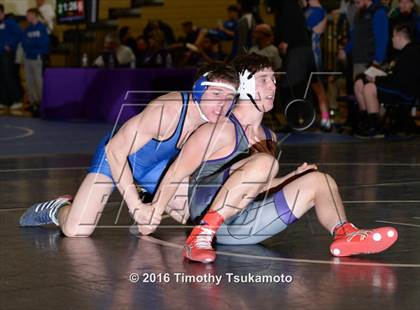 Thumbnail 2 in NIAA Northern Nevada D1 Regional Wrestling Championships photogallery.