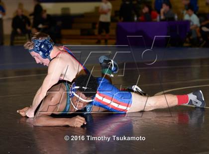 Thumbnail 2 in NIAA Northern Nevada D1 Regional Wrestling Championships photogallery.